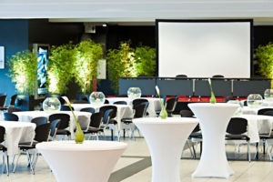 Organize Corporate Reunions